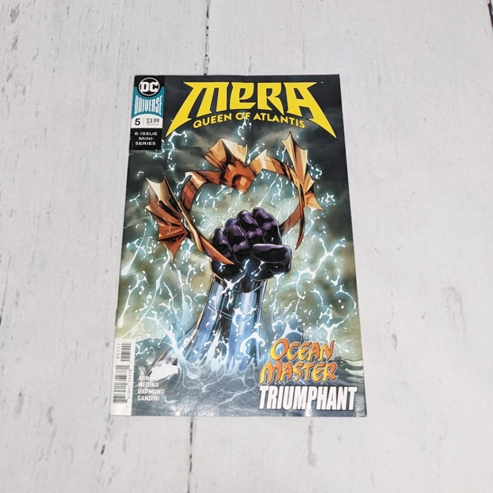 MERA QUEEN OF ATLANTIS #5 Graphic Novel Comic Book